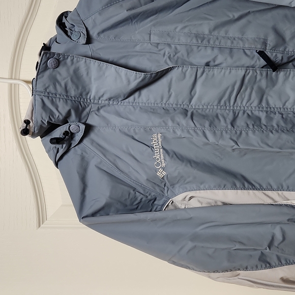 Columbia Women's S lightweight hooded jacket - Picture 2 of 13